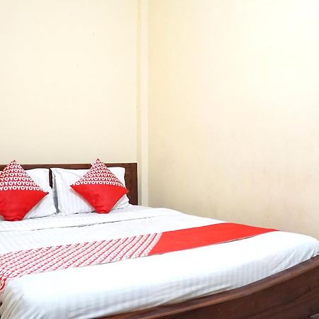 Oyo Flagship 1034 Pondok Mulia Guest House Syariah Balikpapan  Eksteriør bilde